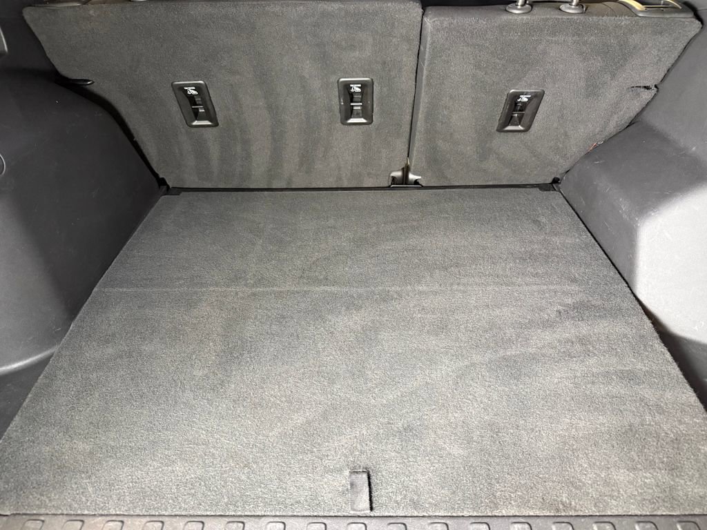 Used 2019 Chevrolet Equinox LS FWD image 22