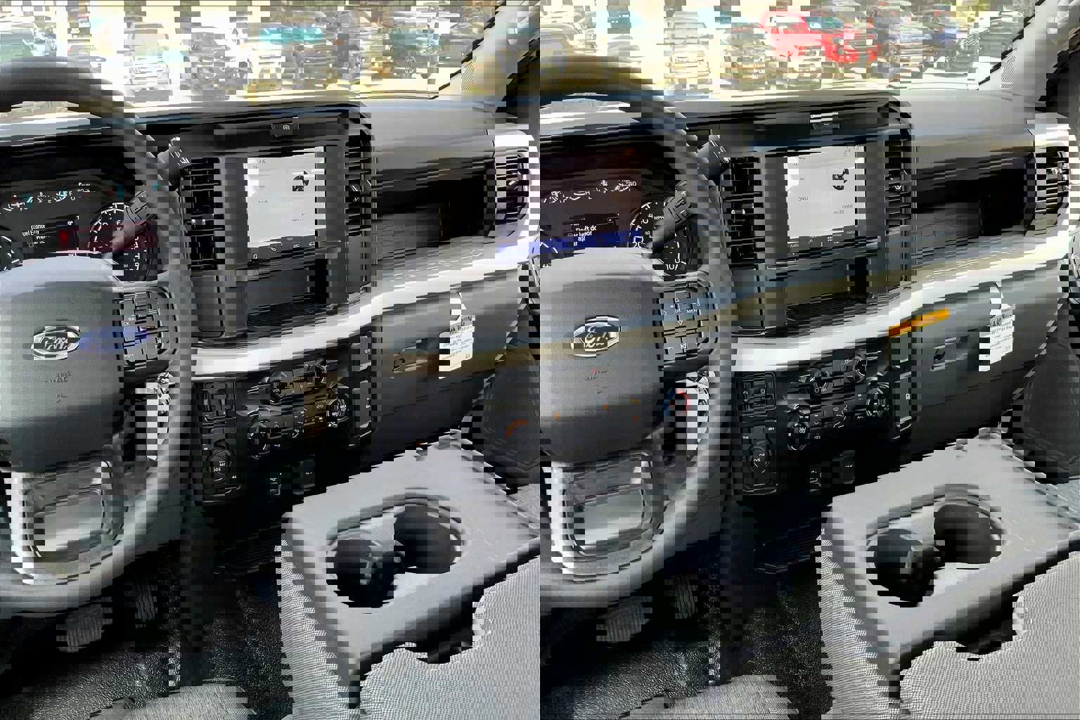 New 2026 Ford F250 XL w/ XL Chrome Package image 6