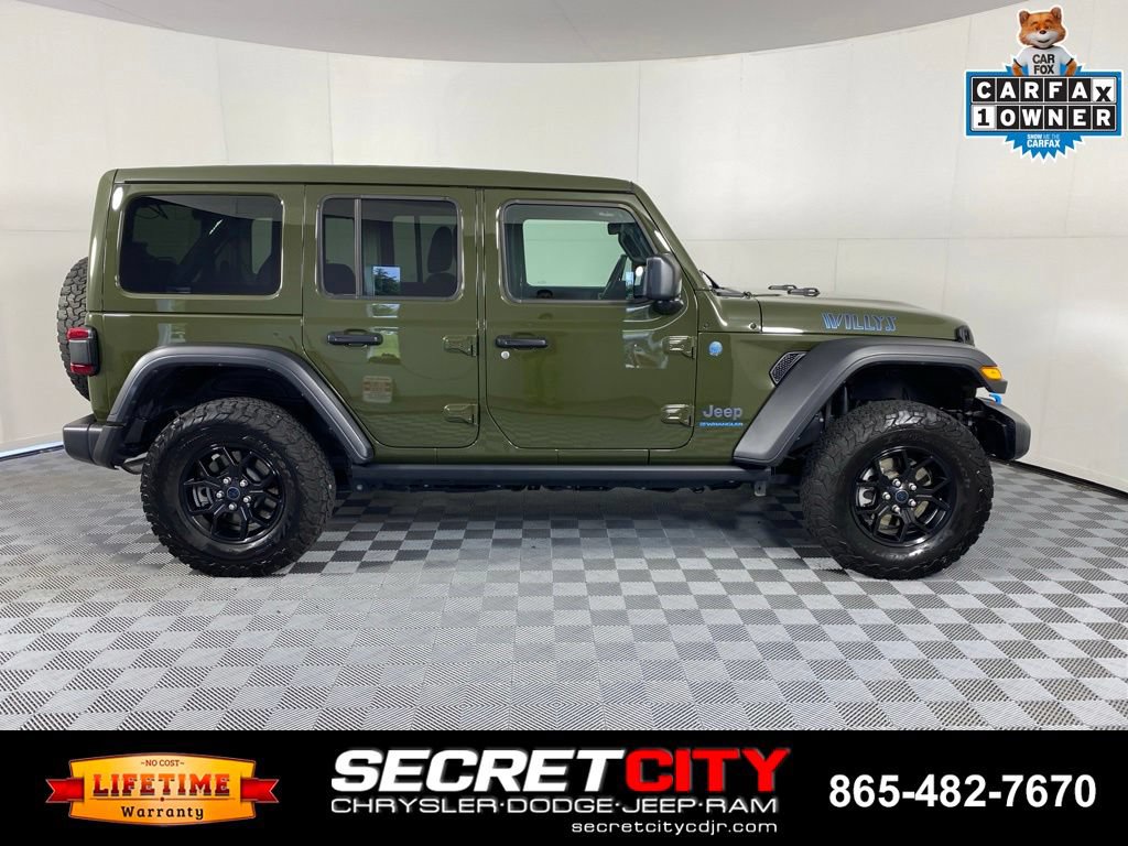 Used 2024 Jeep Wrangler Unlimited AWD/4WD image 8
