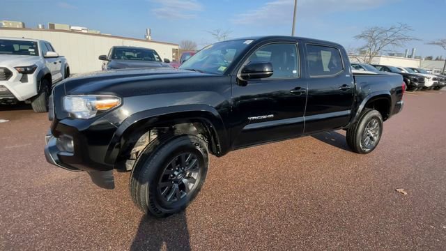 Certified 2023 Toyota Tacoma SR5 image 6