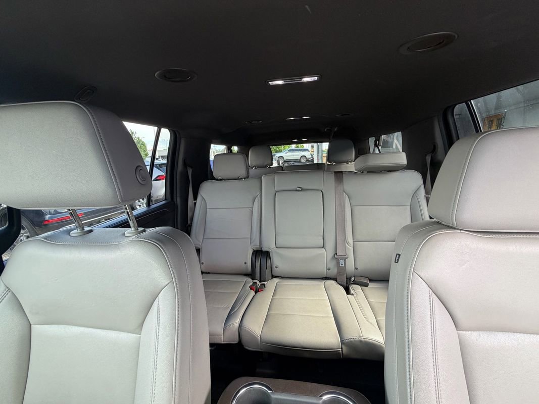 Used 2024 Chevrolet Suburban LT AWD/4WD image 41