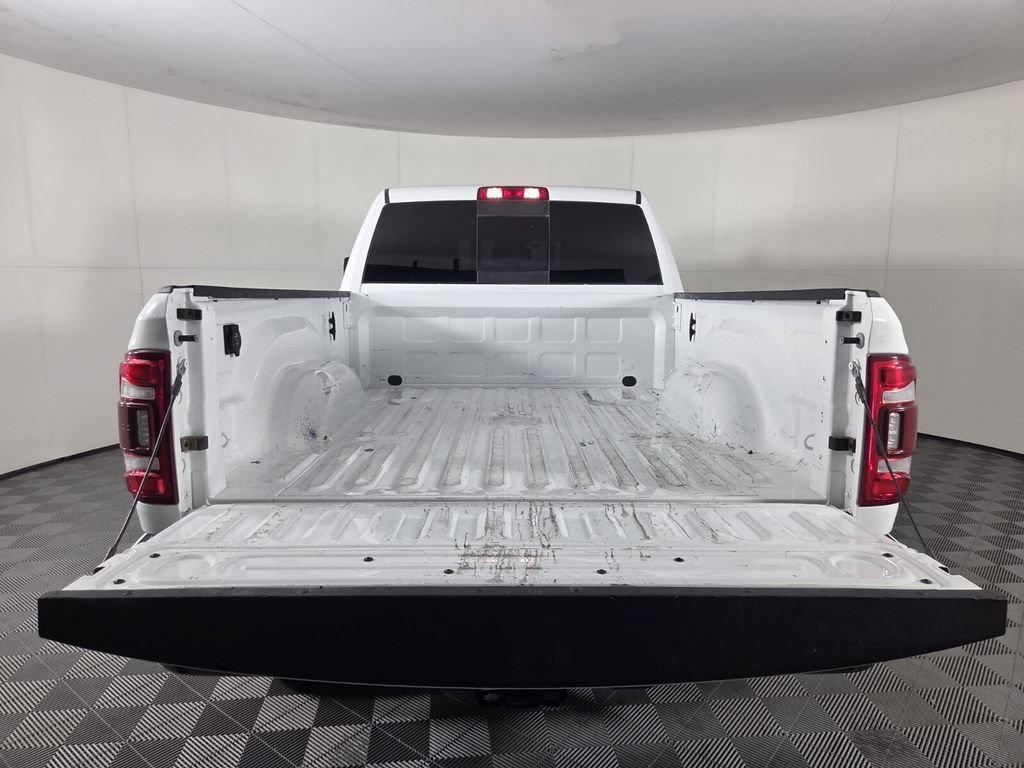 Used 2024 RAM 2500 Laramie w/ Safety Group AWD/4WD image 27
