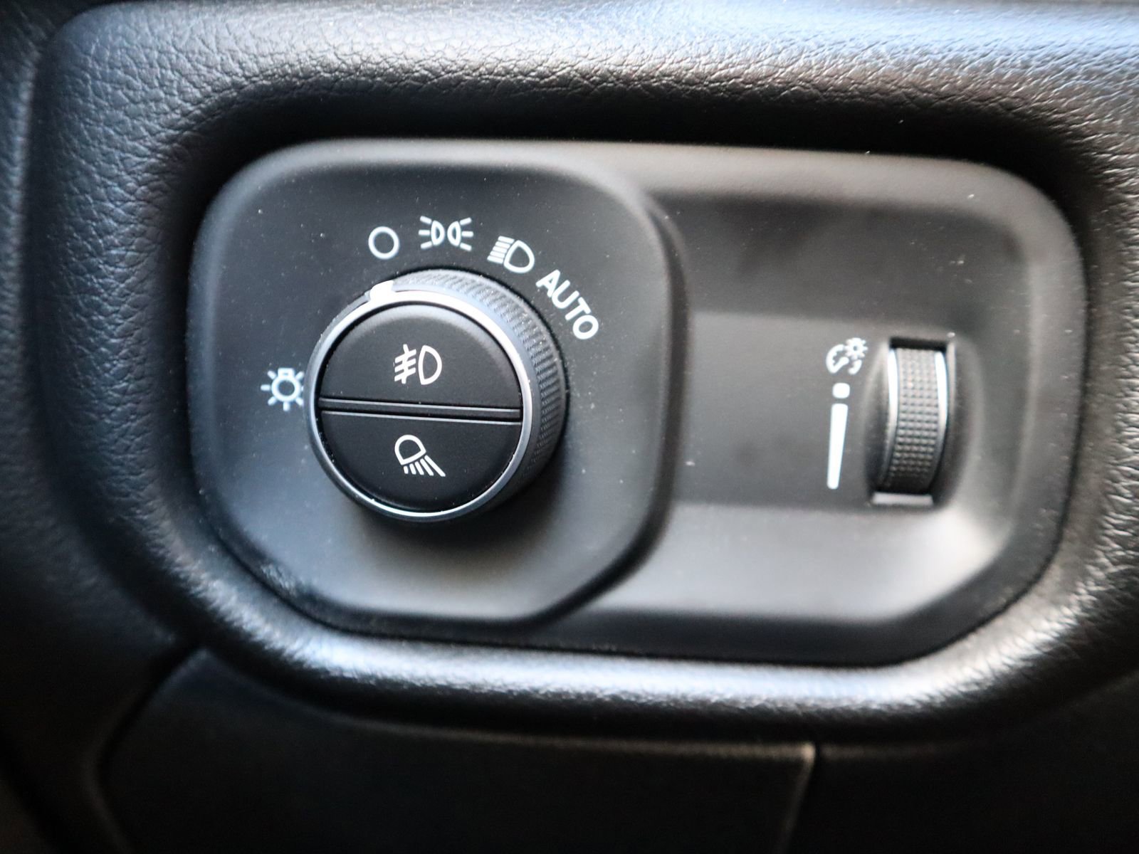 Used 2024 RAM 3500 Big Horn w/ Protection Group image 38