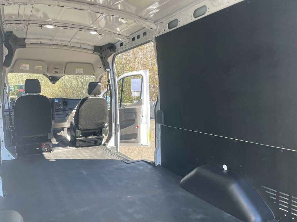 Used 2025 Ford Transit 250 148 Medium Roof w/ Load Area Protection Package RWD image 26
