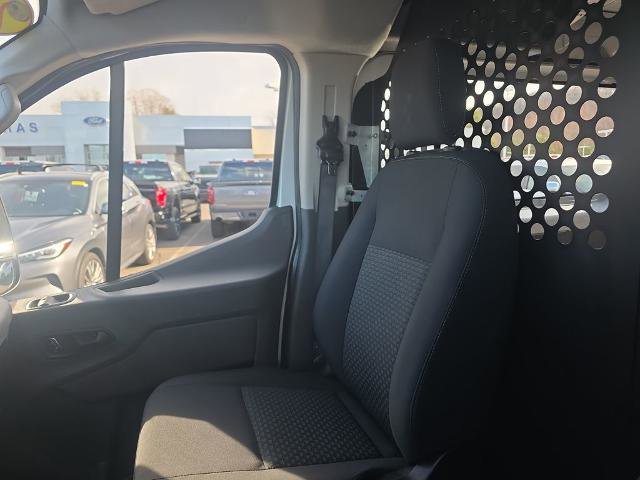 Certified 2024 Ford Transit 250 Low Roof w/ Exterior Upgrade Package image 40