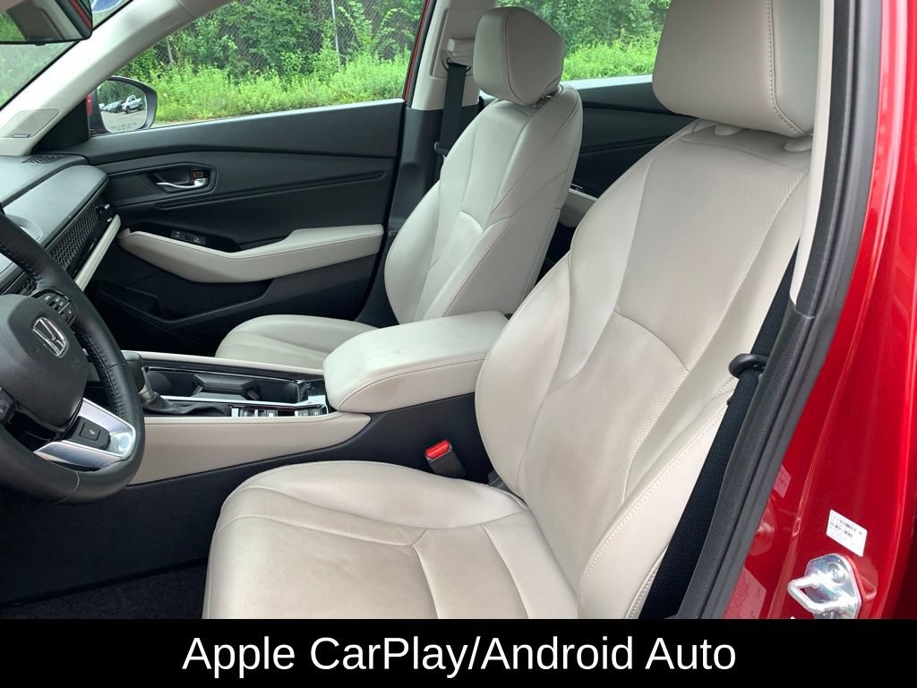 Used 2025 Honda Accord Touring image 12