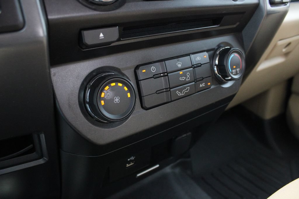 Used 2018 Ford F150 XLT AWD/4WD image 15