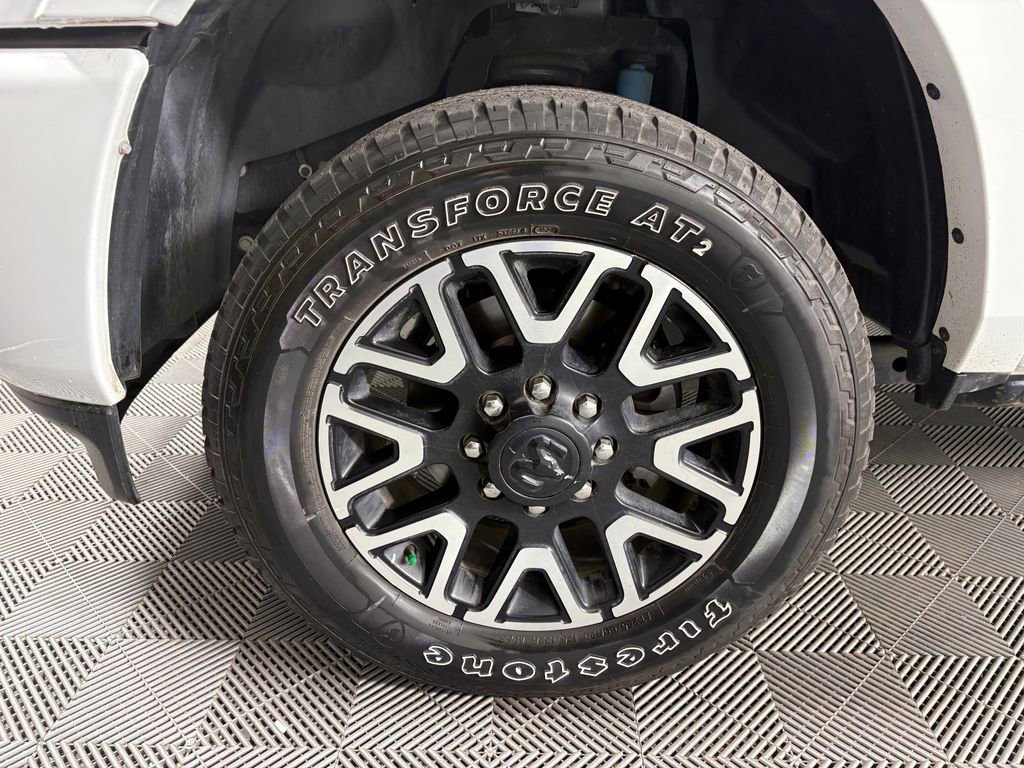 Used 2025 RAM 2500 Limited AWD/4WD image 10