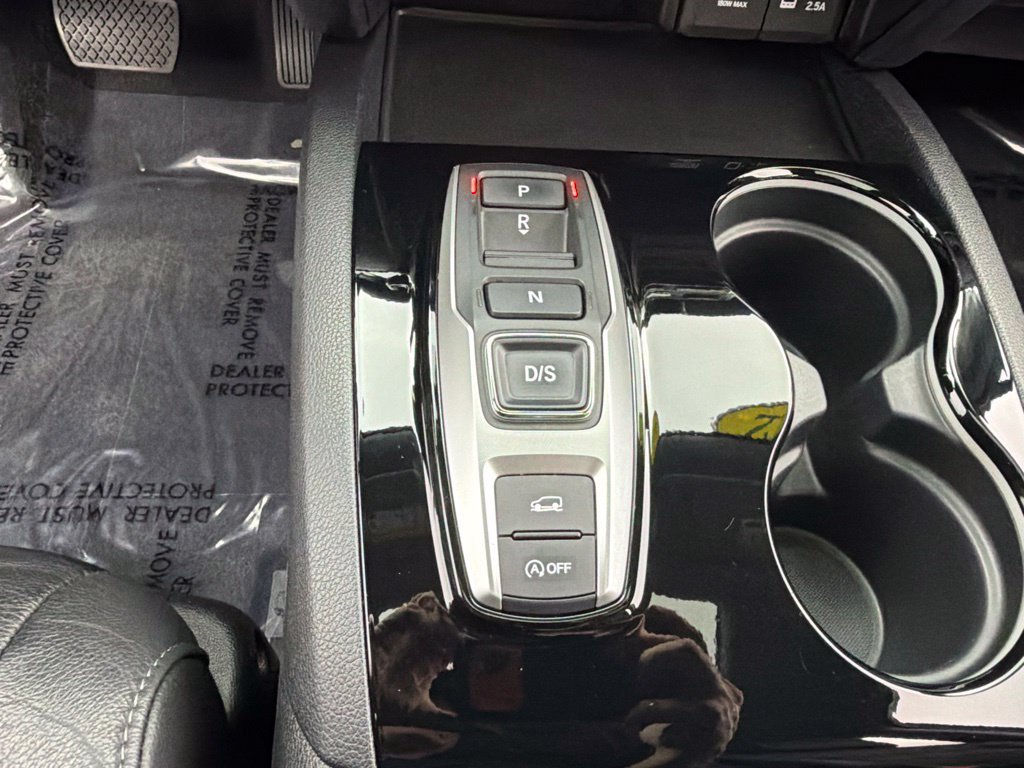Used 2022 Honda Pilot Touring image 17
