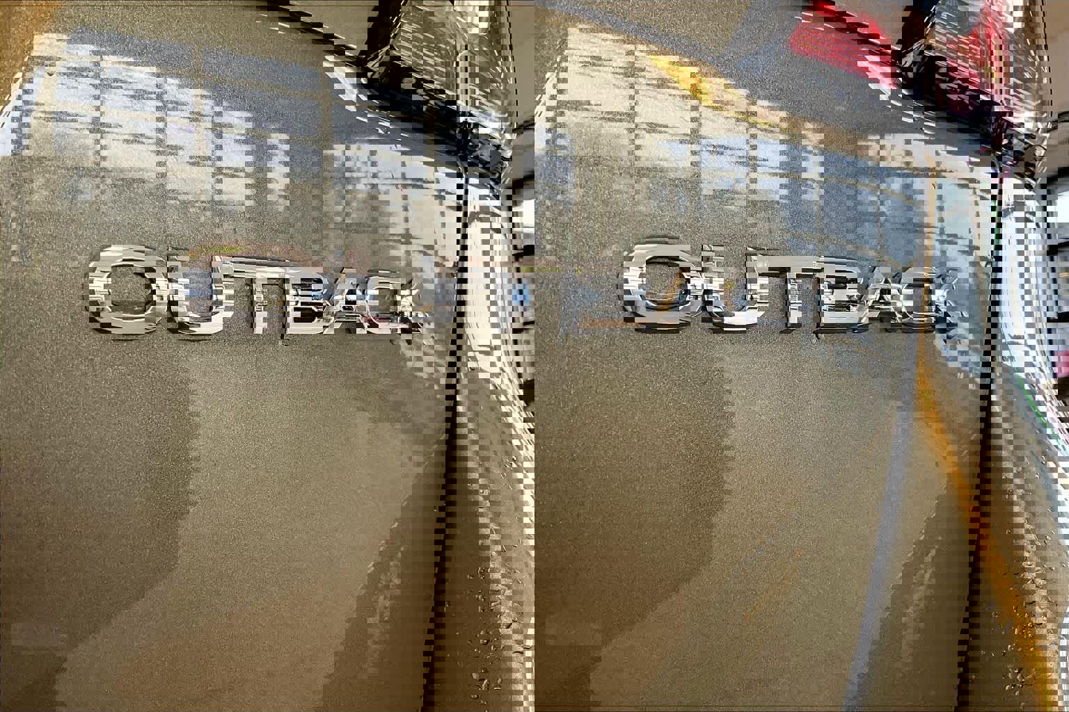 Used 2025 Subaru Outback Premium image 10