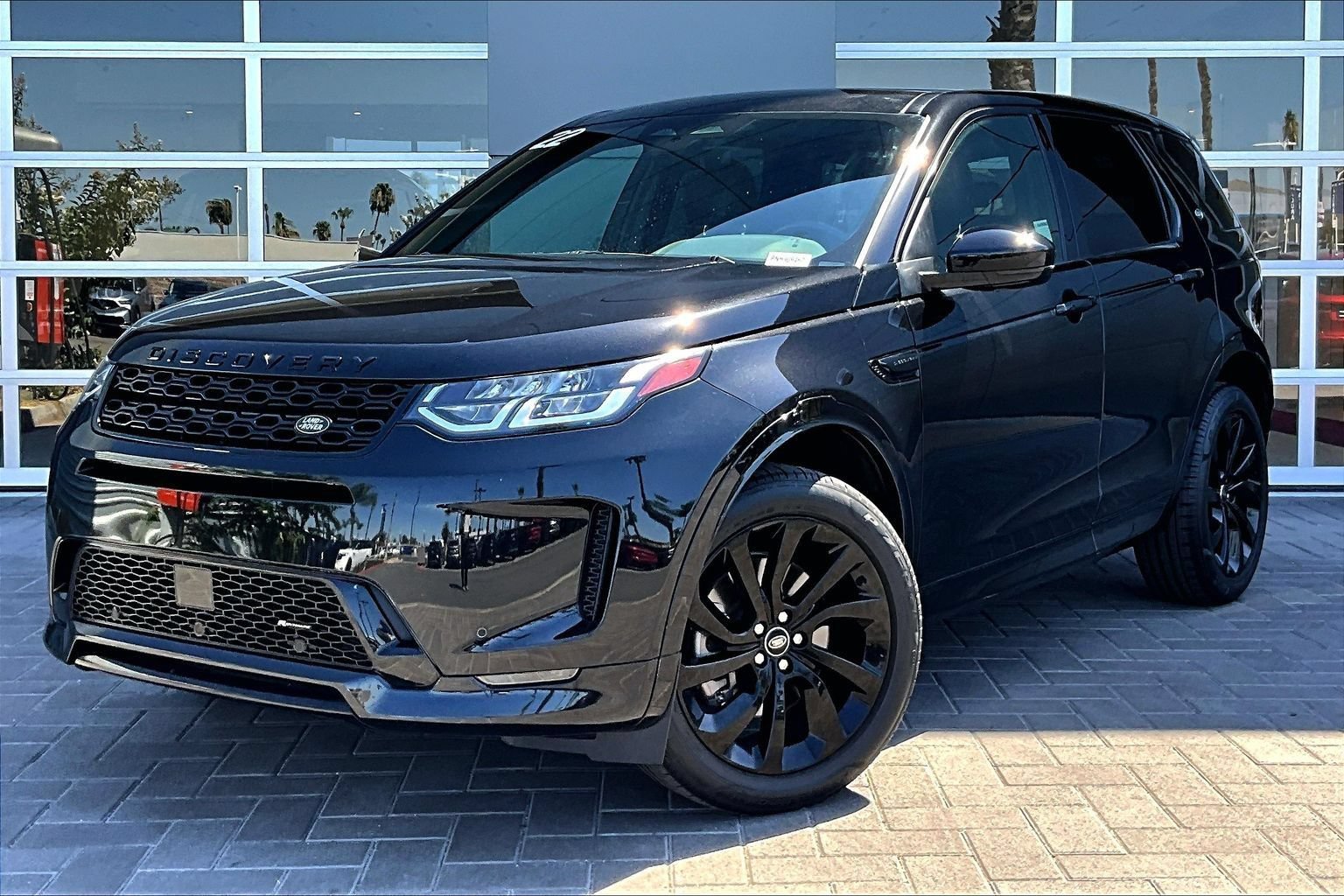 Used 2022 Land Rover Discovery Sport S R-Dynamic AWD/4WD image 1