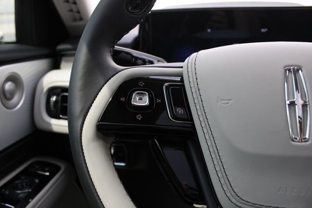 New 2026 Lincoln Aviator Reserve AWD/4WD image 41