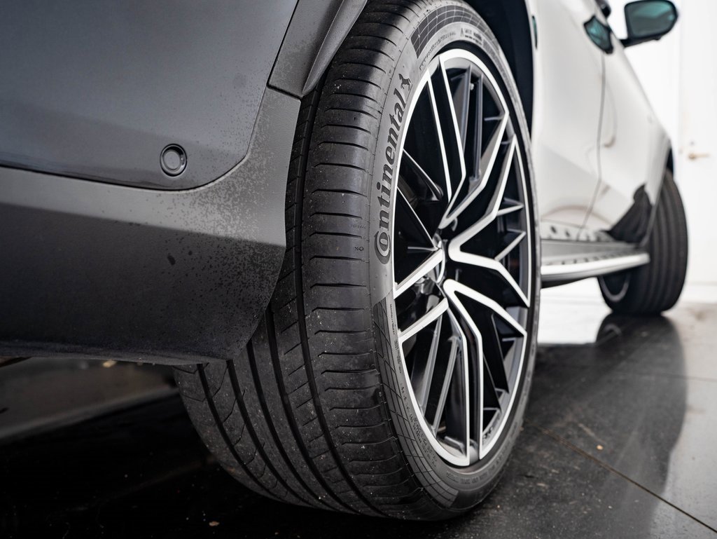 Certified 2022 Mercedes-Benz GLC 43 AMG 4MATIC image 42