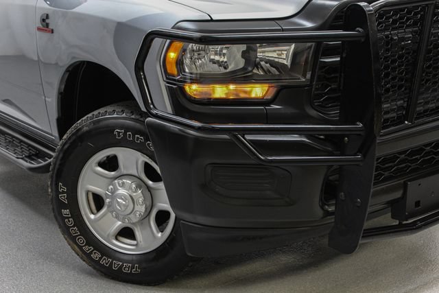 Used 2024 RAM 3500 Tradesman w/ Snow Chief Group AWD/4WD image 2