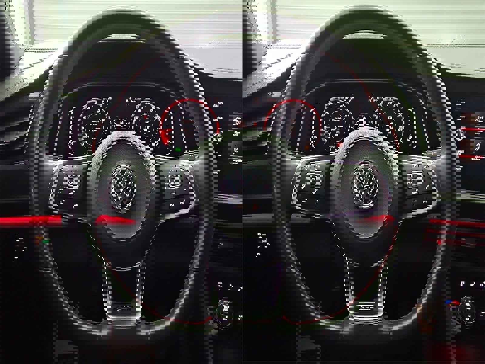 Used 2019 Volkswagen Jetta GLI Autobahn image 24