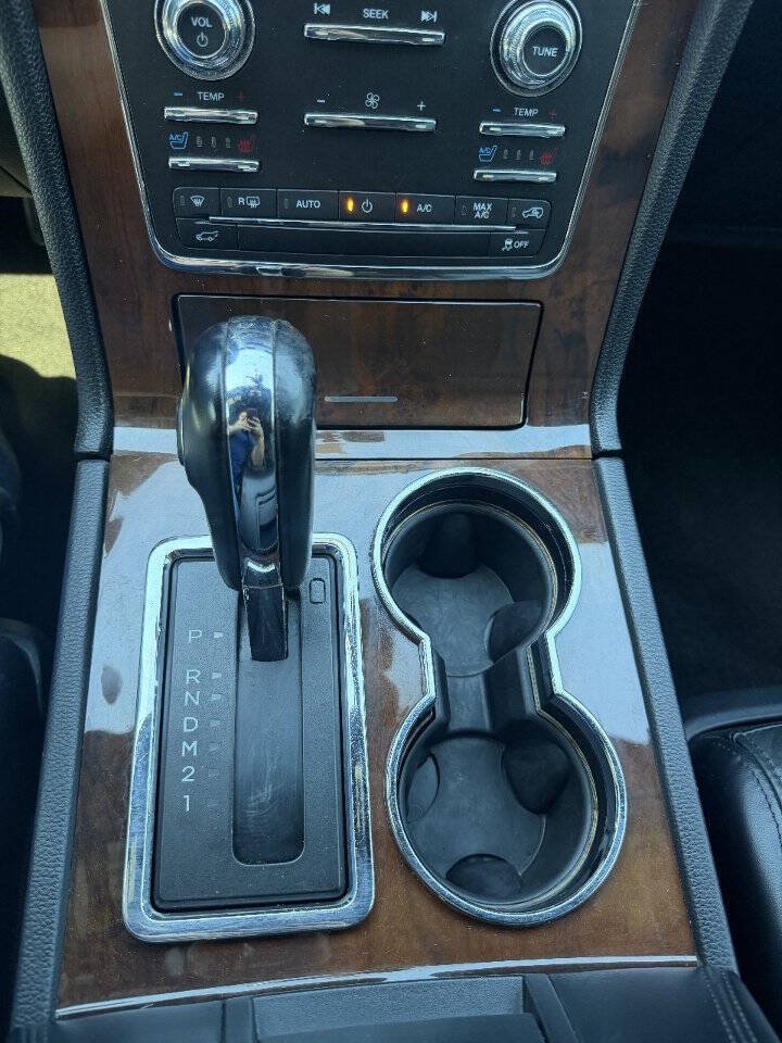 Used 2015 Lincoln Navigator L 2WD image 30