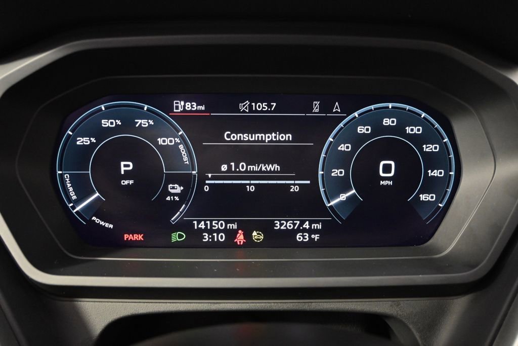 Used 2022 Audi Q4 e-tron Prestige image 25