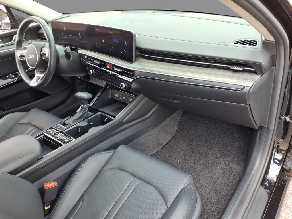 Used 2025 Kia K5 EX FWD image 12