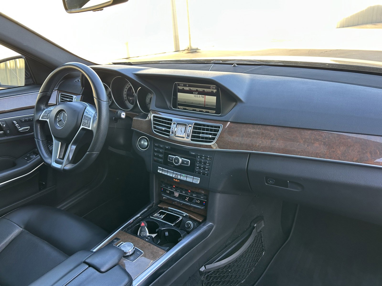 Used 2014 Mercedes-Benz E 350 4MATIC image 13