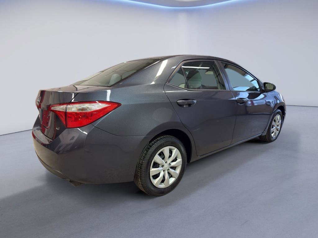 Used 2015 Toyota Corolla LE image 7