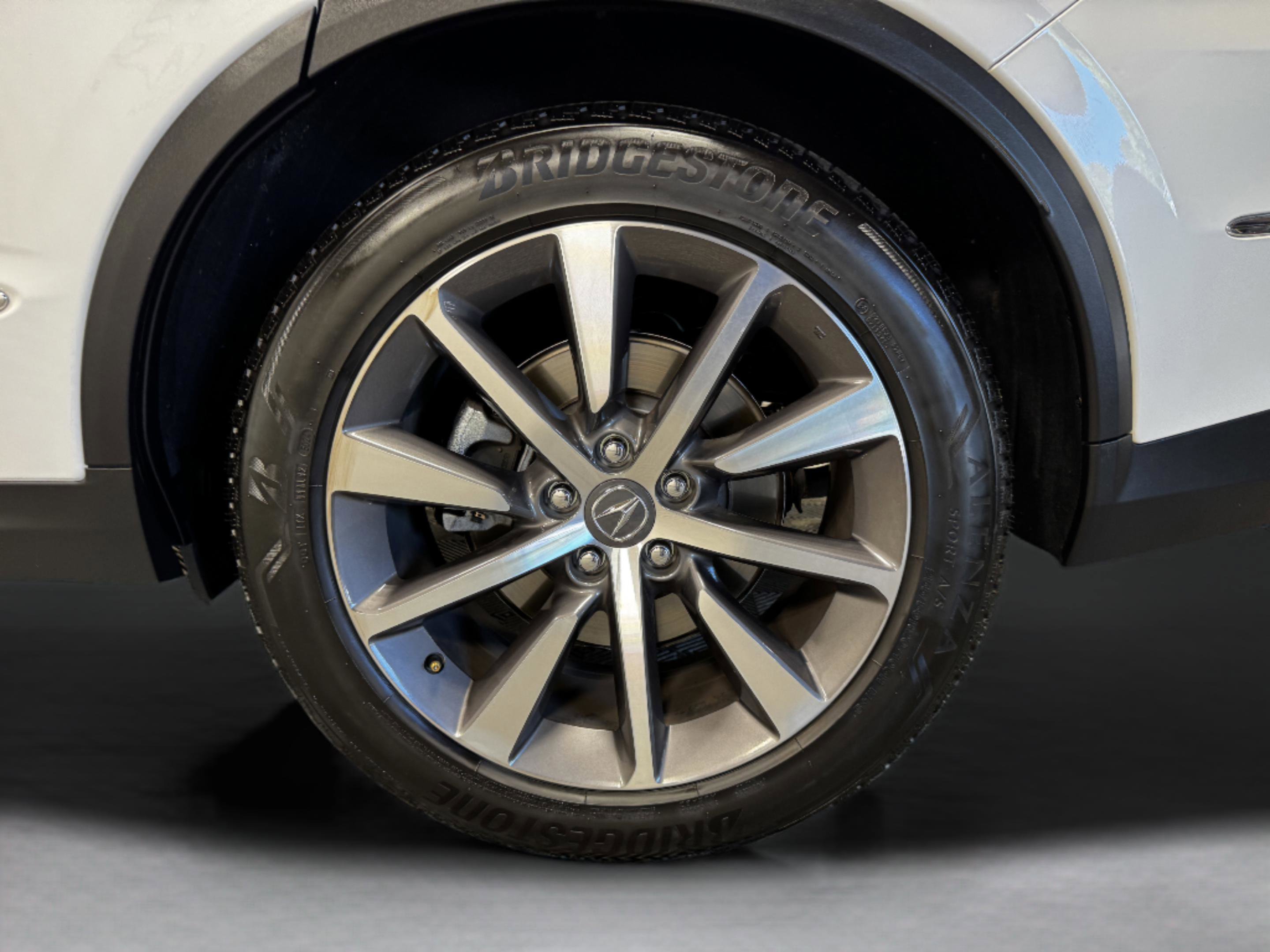 Certified 2025 Acura MDX FWD w/ Technology Package image 50