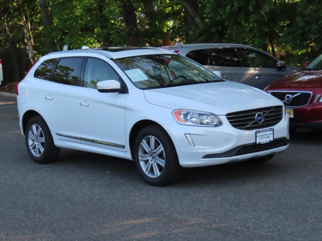 Used 2016 Volvo XC60 T6 AWD/4WD image 19