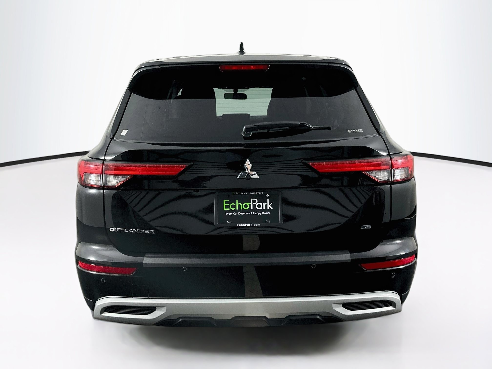 Used 2024 Mitsubishi Outlander SE AWD/4WD image 7