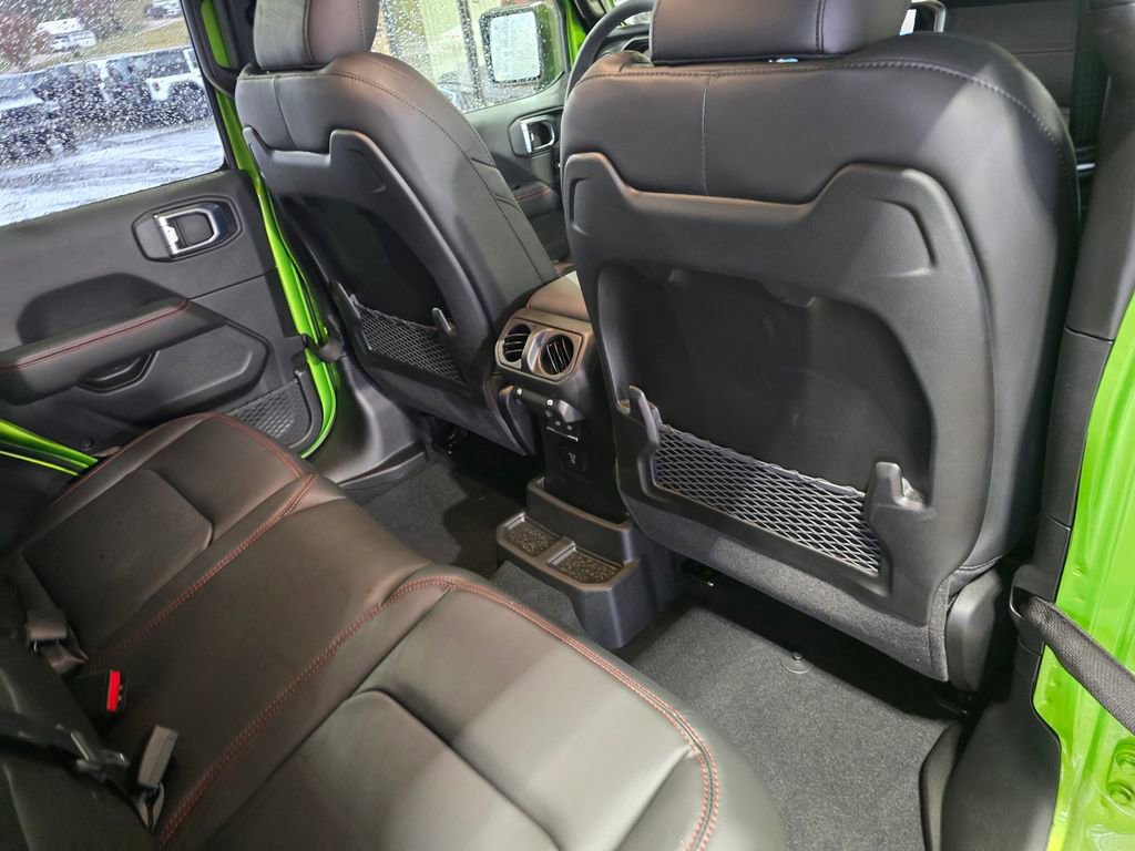 New 2026 Jeep Wrangler Unlimited Rubicon w/ Safety Group image 28