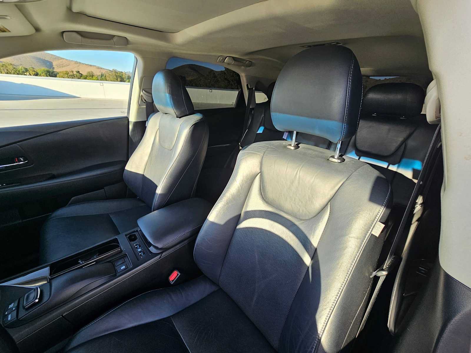 Used 2015 Lexus RX 350 FWD image 21