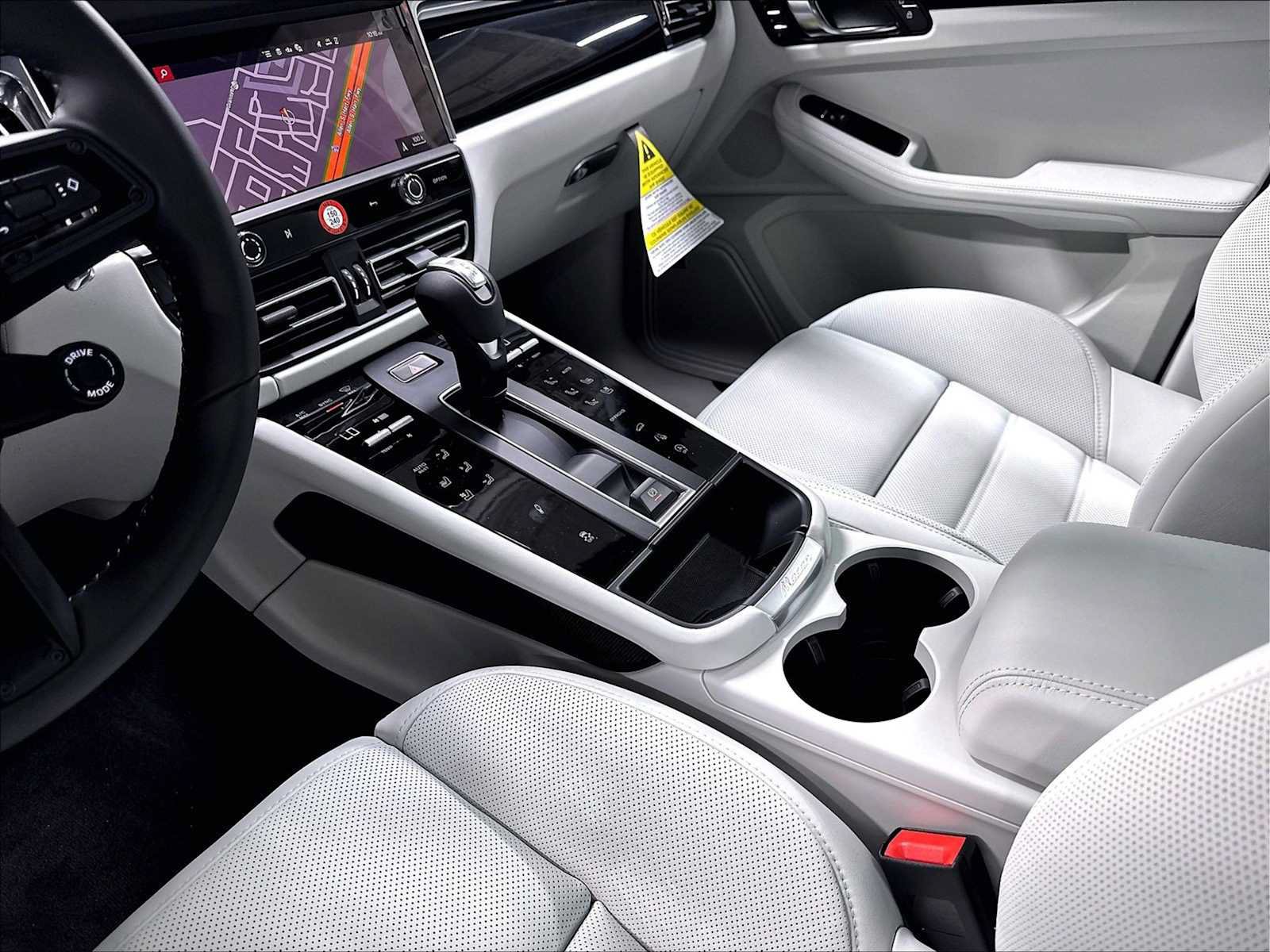 New 2026 Porsche Macan Turbo AWD/4WD image 17