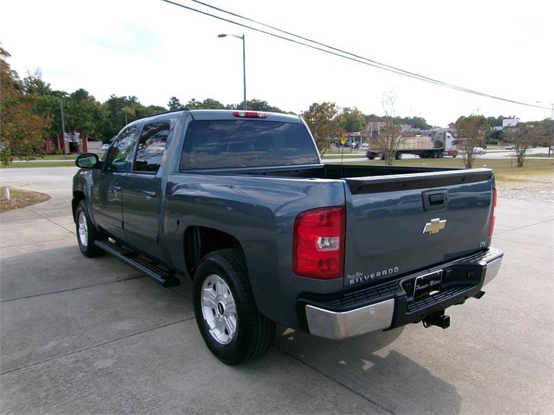 Used 2007 Chevrolet Silverado 1500 LTZ w/ Safety Package image 5