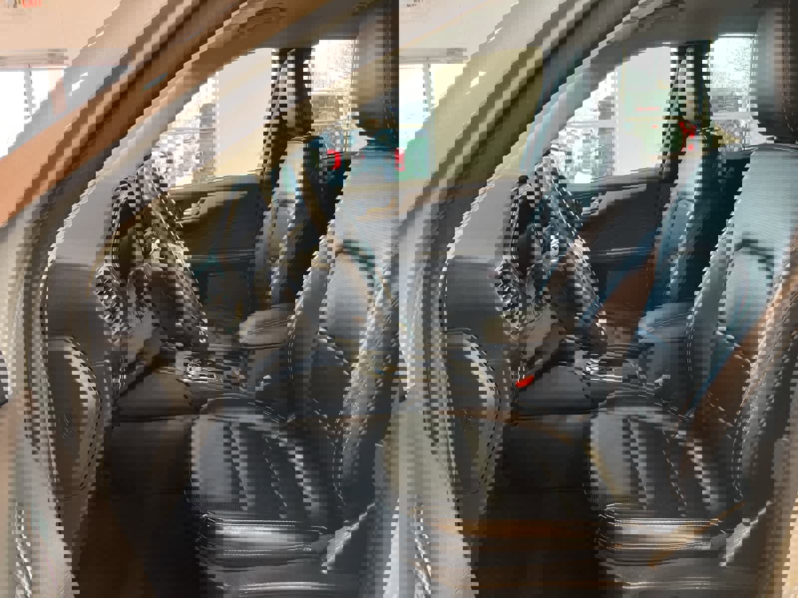 Used 2024 Ford Escape Platinum image 10