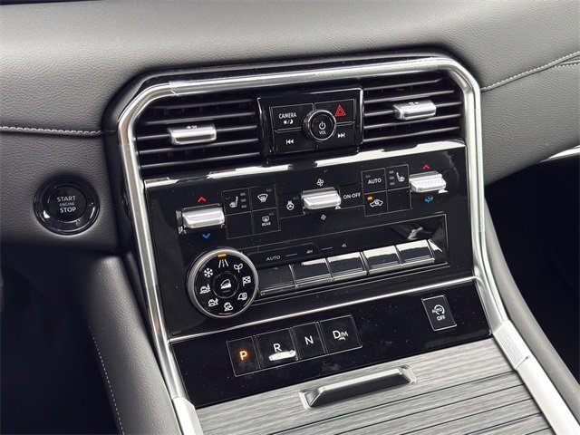 New 2025 Nissan Armada SL w/ Captain's Chari Seat Package image 12