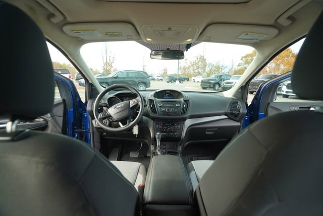 Used 2017 Ford Escape SE w/ SE Cold Weather Package image 26