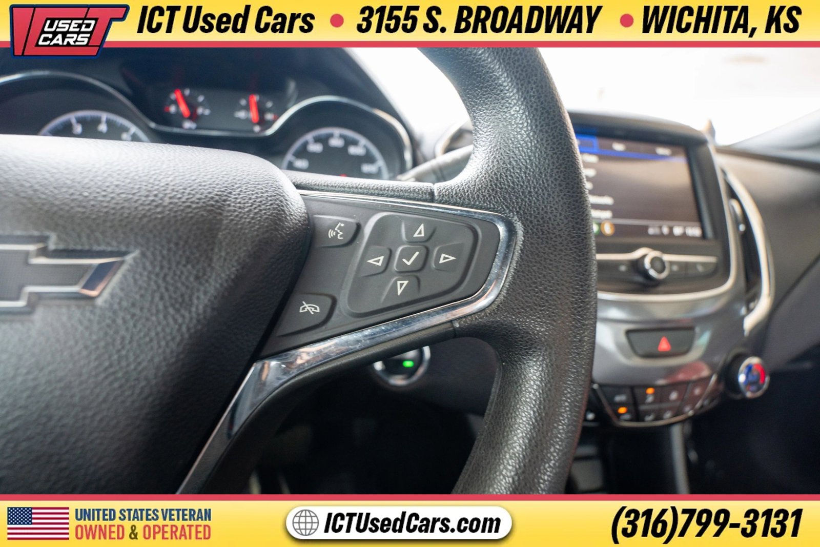 Used 2019 Chevrolet Cruze LT w/ Convenience Package FWD image 16