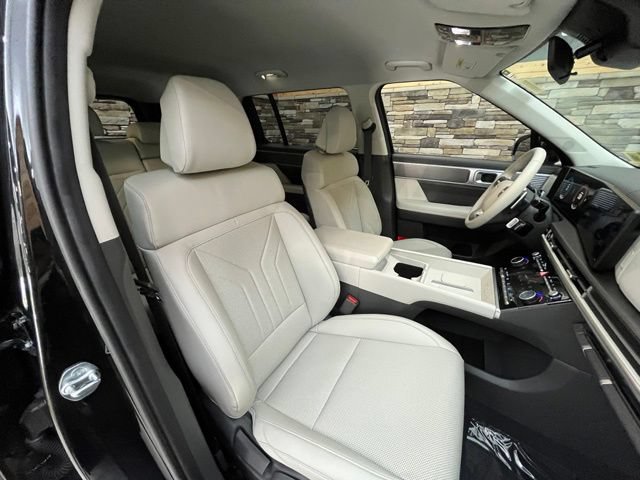 Used 2025 Hyundai Santa Fe SEL AWD/4WD image 41