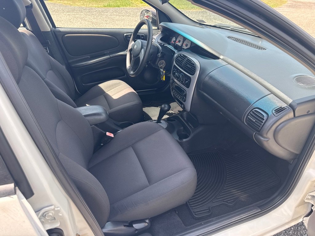 Used 2004 Dodge Neon SXT w/ Anti-Lock Brake Group image 17