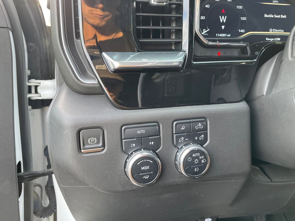 Used 2023 GMC Sierra 1500 SLT w/ SLT Convenience Package image 19