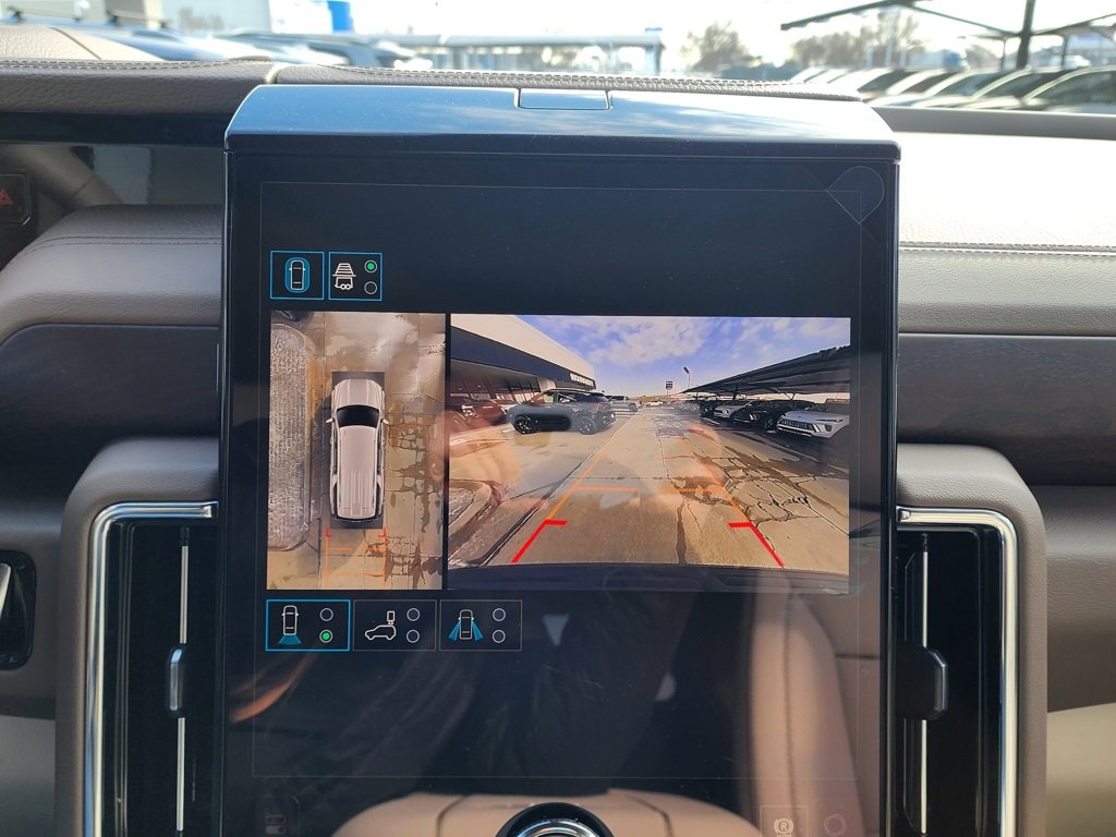 New 2026 GMC Yukon XL Denali w/ Sun & Power Step Package image 31