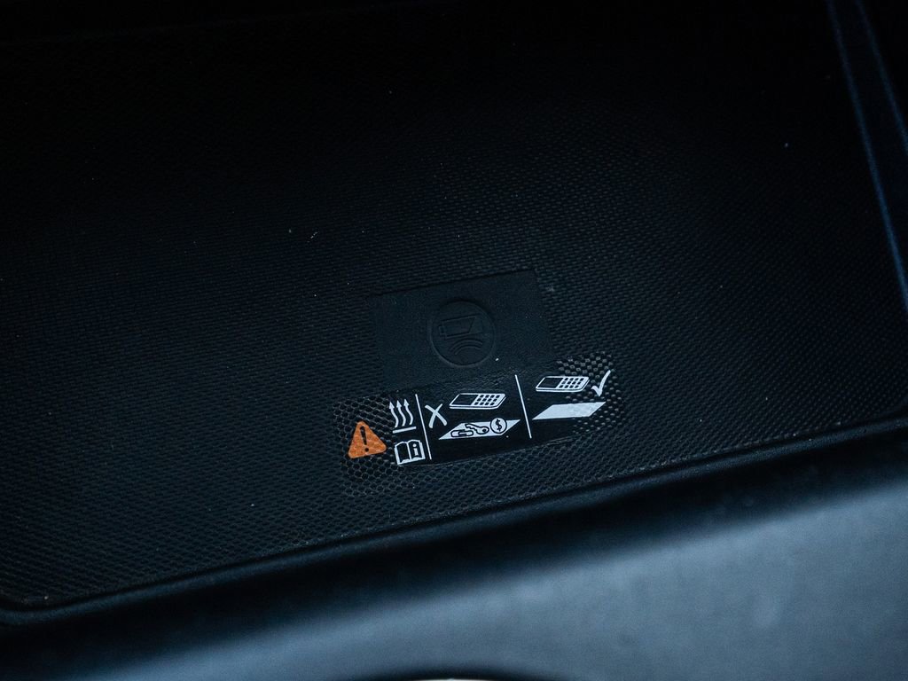 Used 2022 Chevrolet Tahoe Z71 w/ Luxury Package image 34