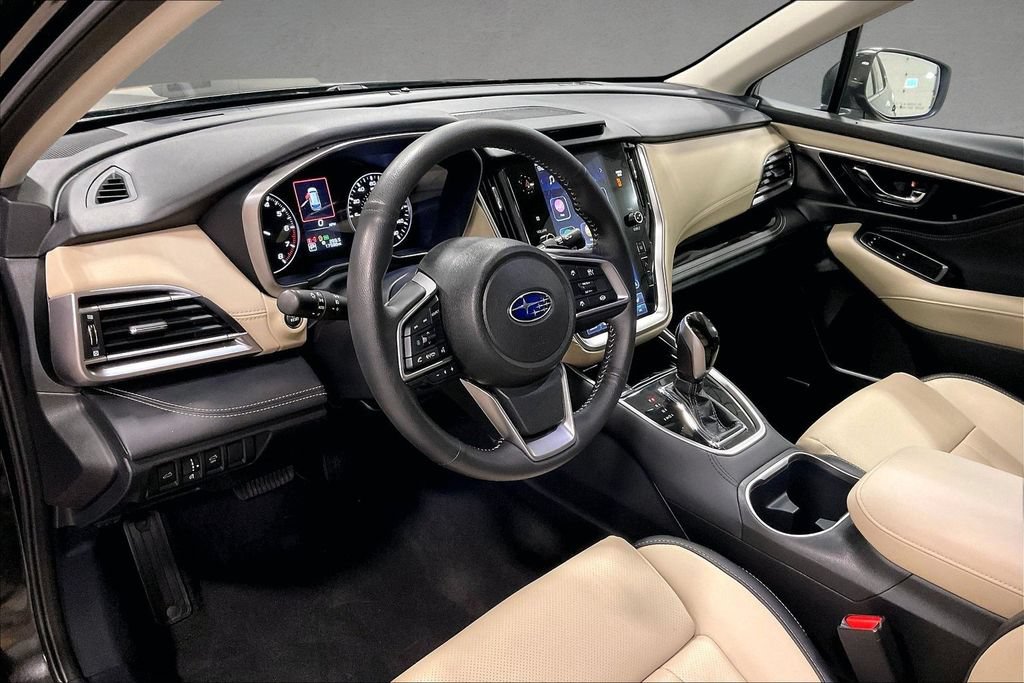 Used 2025 Subaru Outback Limited w/ Tech Package 3 AWD/4WD image 18