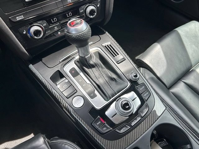 Used 2015 Audi RS 5 Coupe w/ Technology Package AWD/4WD image 23