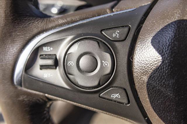 Used 2017 Buick LaCrosse image 14