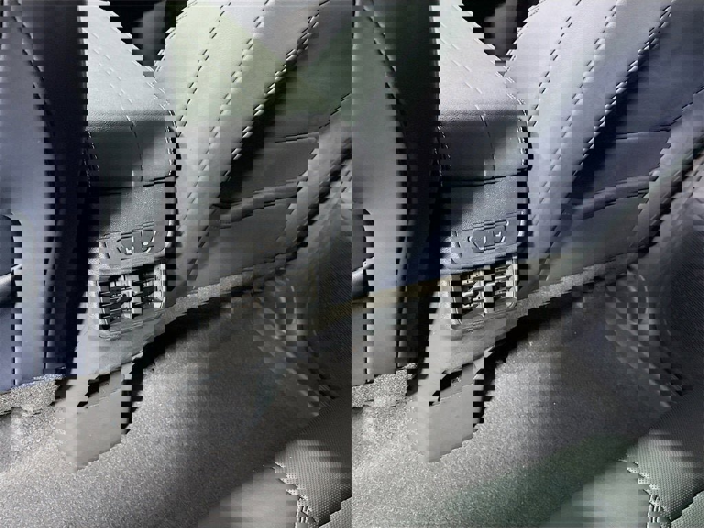 New 2026 GMC Terrain Elevation w/ Elevation Premium Package image 18