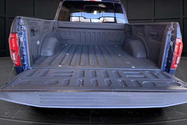 Used 2017 Ford F150 Lariat w/ Equipment Group 501A Mid image 13