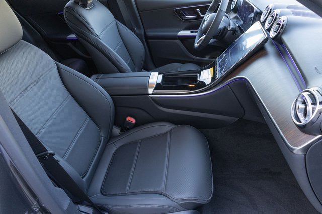 Certified 2025 Mercedes-Benz GLC 300 4MATIC image 21