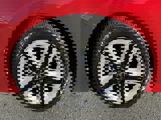 Used 2016 Toyota Prius Three Touring image 11