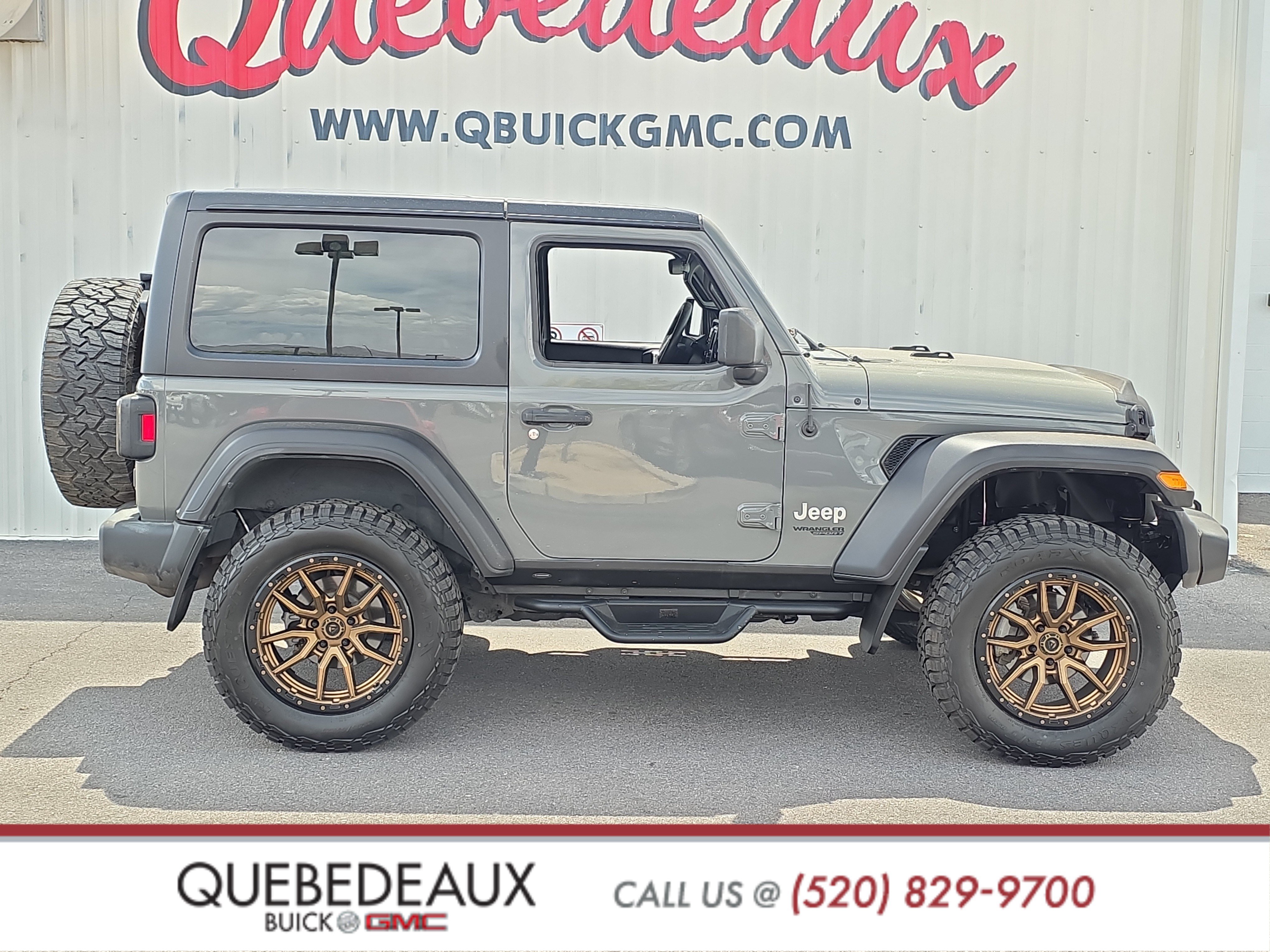 Used 2019 Jeep Wrangler Sport AWD/4WD image 8