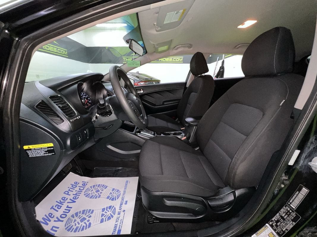 Used 2017 Kia Forte LX FWD image 16