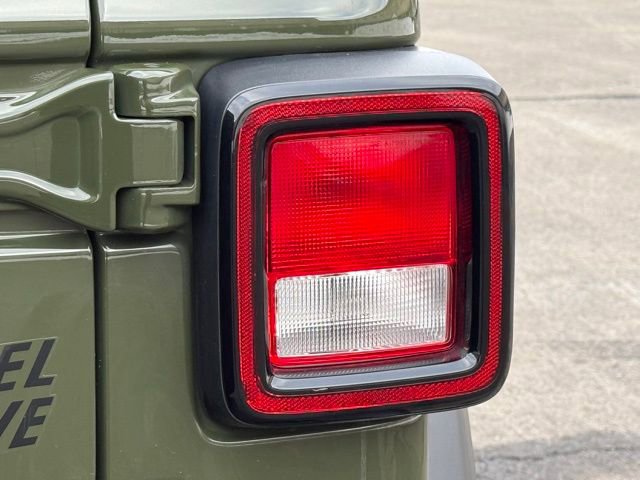 Certified 2022 Jeep Wrangler Unlimited Sport image 16